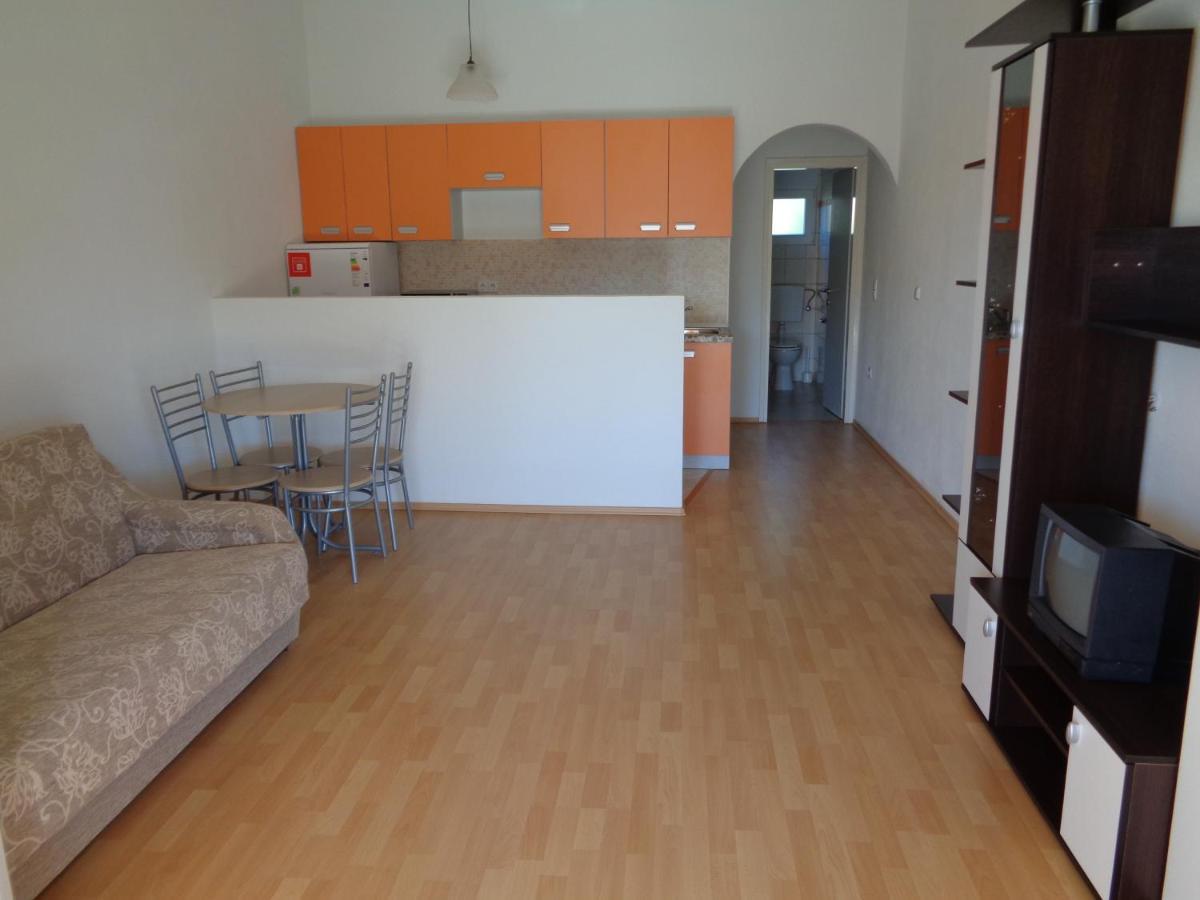 Apartman Kristo Vir Zewnętrze zdjęcie